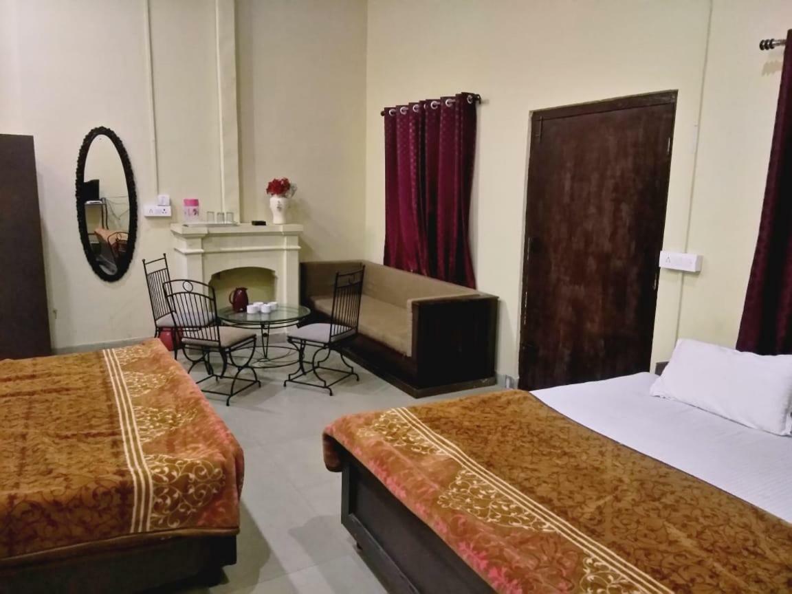 Hotel Gulmarg Mussoorie Exterior photo
